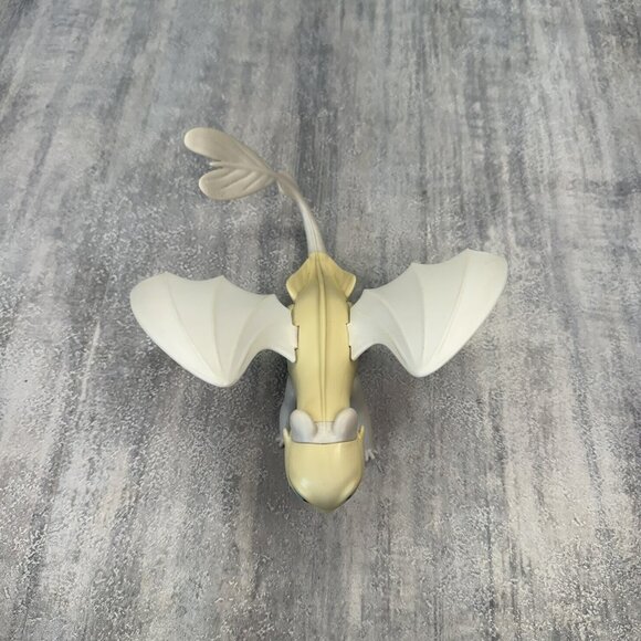 How To Train Your Dragon Figure Light Fury Striped Toy 2018 7" Long Dreamworks - Picture 4 of 7